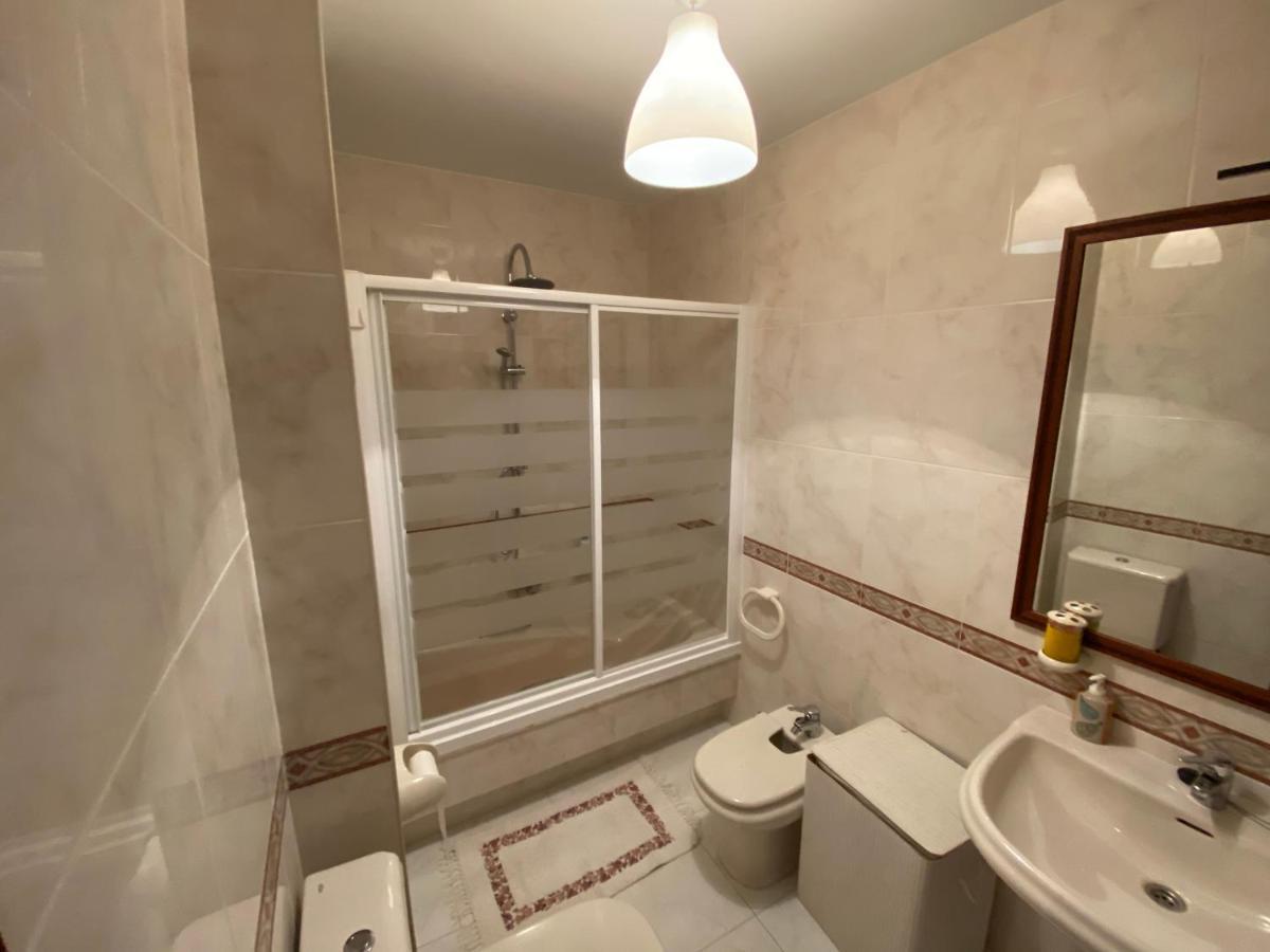Apartamento En Primera Linea De Playa En Laxe Exterior photo